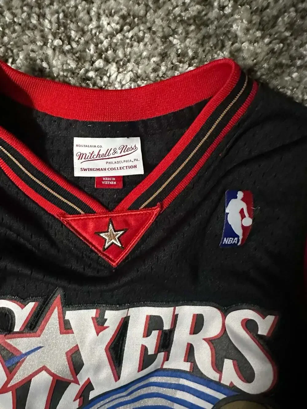 *YOUTH* Mitchell & Ness Allen Iverson Philadelphia 76ers 2000-01 Hardwood Classi